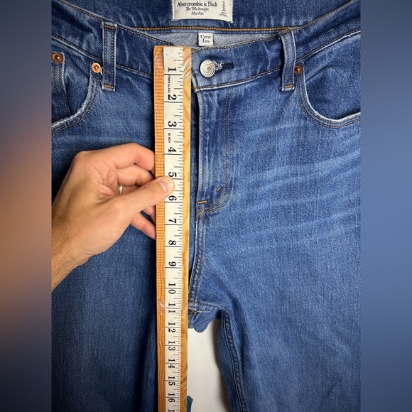 Abercrombie & Fitch the 90s Straight Mid Rise Curve Love Blue Jeans 31/12x 29 - Picture 7 of 14